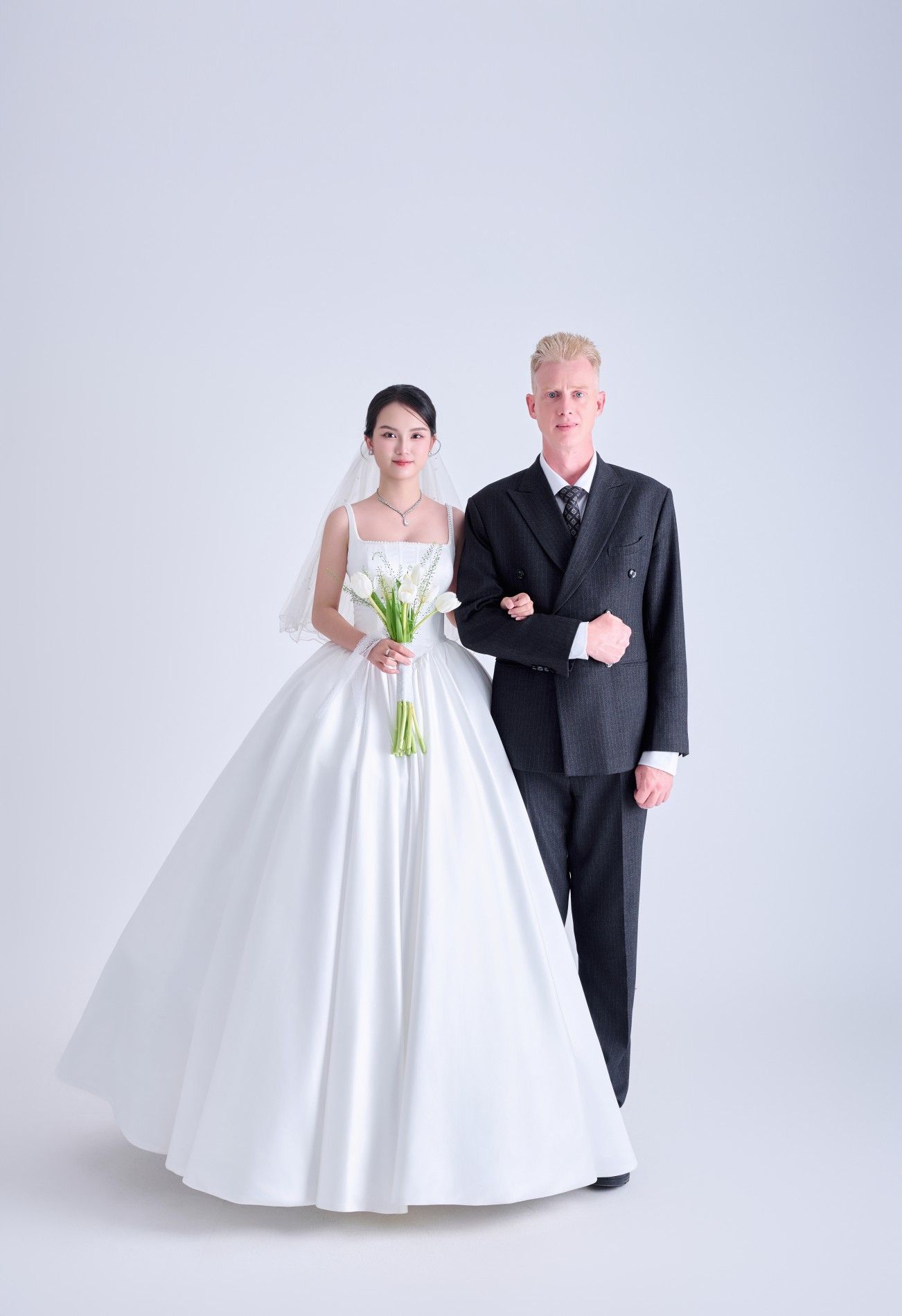 Philip Willems & Trọng Vân Anh