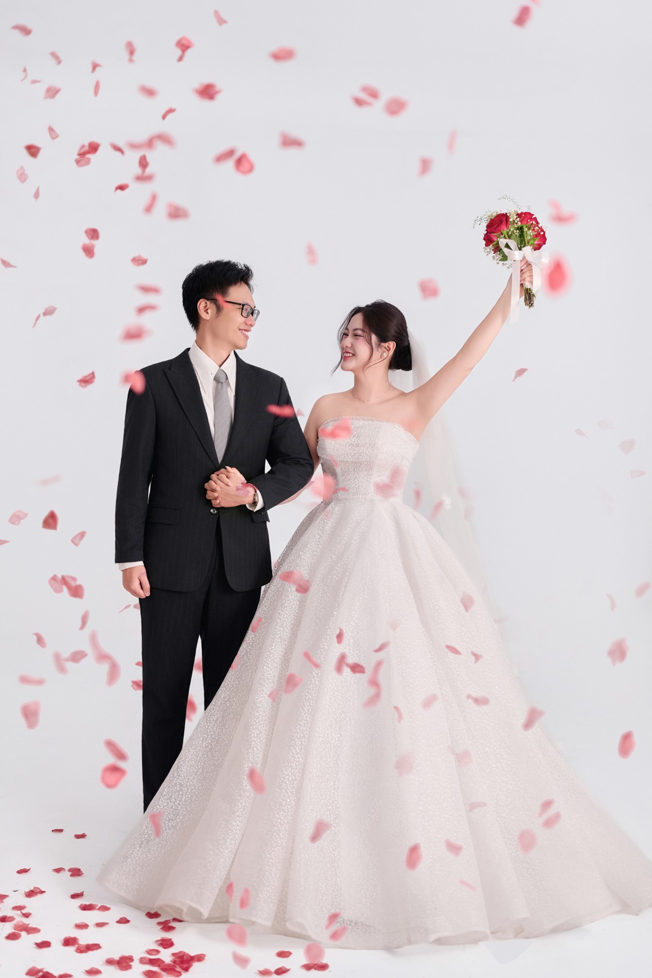 Thiệp cưới online